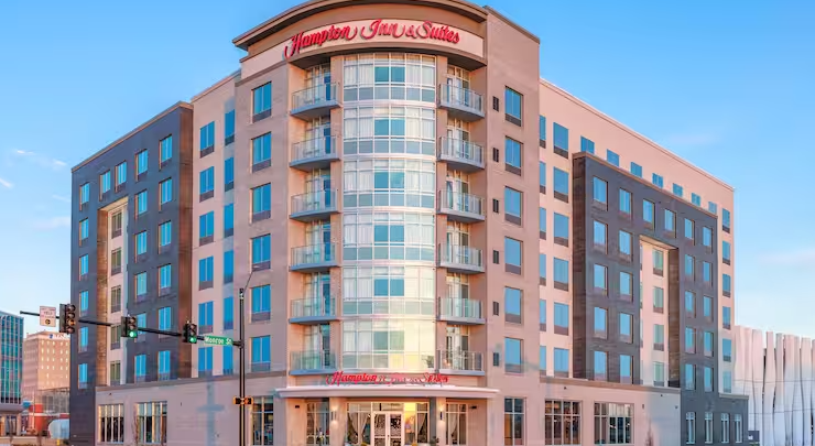 Hampton Inn & Suites Huntsville Downtown